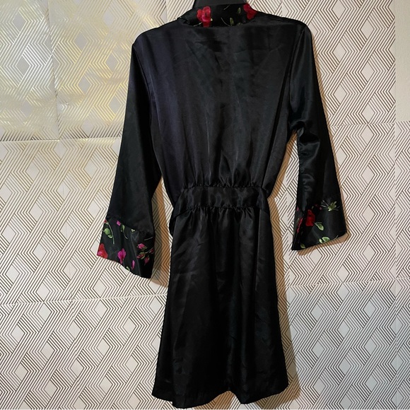 Megan Taylor intimates robe SZ M - Picture 2 of 5